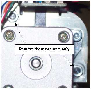 thread_feeder_-_left_bracket,_remove_nuts.jpg